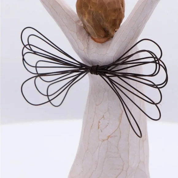 Willow Tree "Courage" 5.5" Figurine by Demdaco 2004 Susan Lordi - Picture 2 of 4